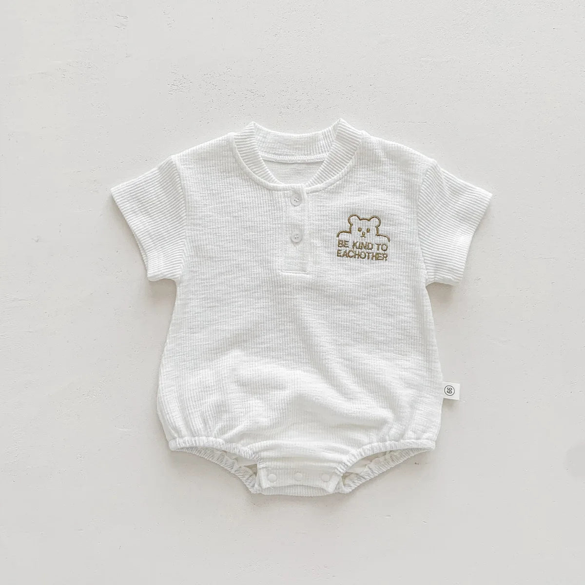 Baby Krabbeln Kleidung Sommer Kurzarm Cartoon Bär Brief Outfits Kinder Infant Bodys Baumwolle Ein Stück Klettern Anzug