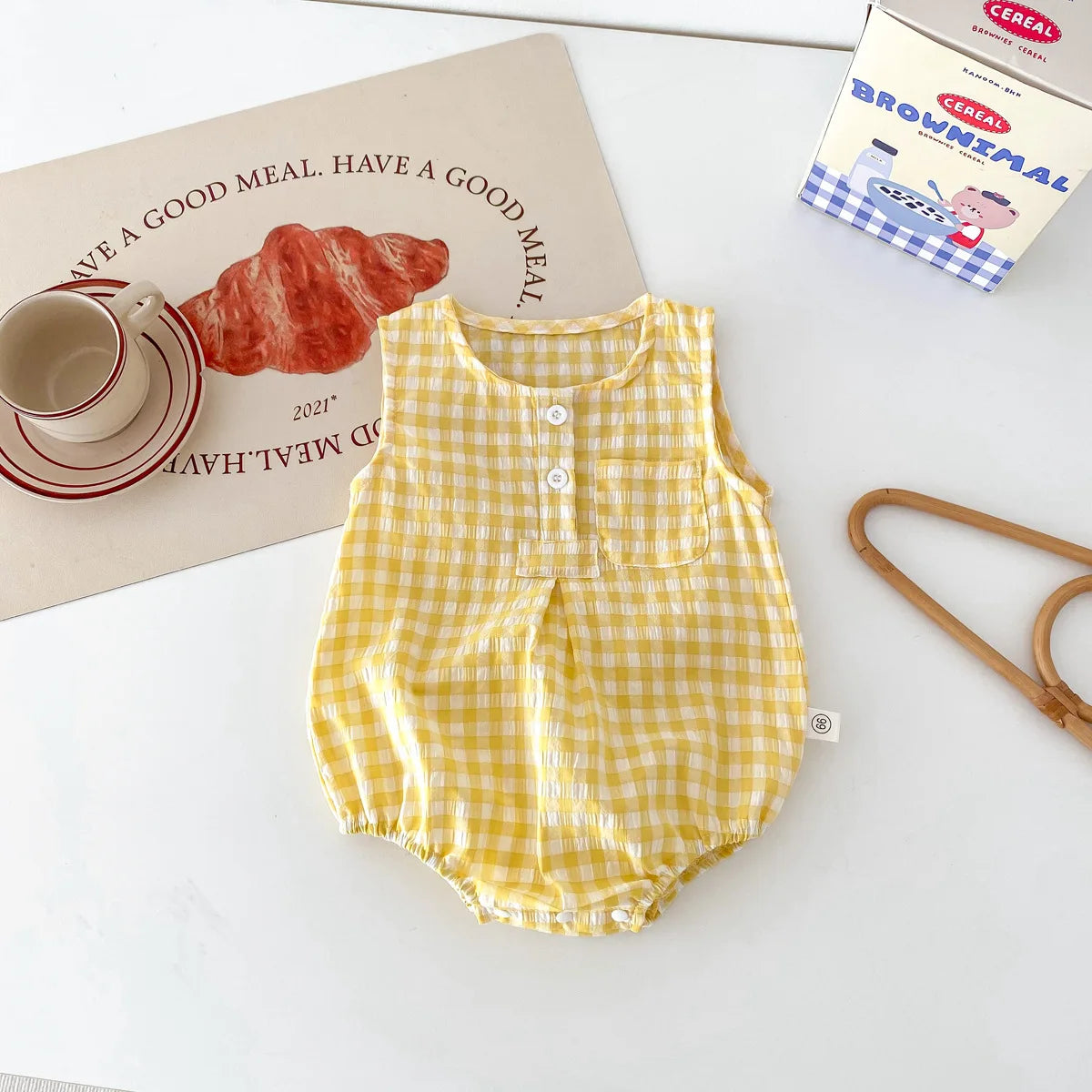 2024 Sommer Baby kleidung Plaid Kleinkind Jungen Mädchen Bodysuit ärmel los einteiliges Kleinkind Outfit