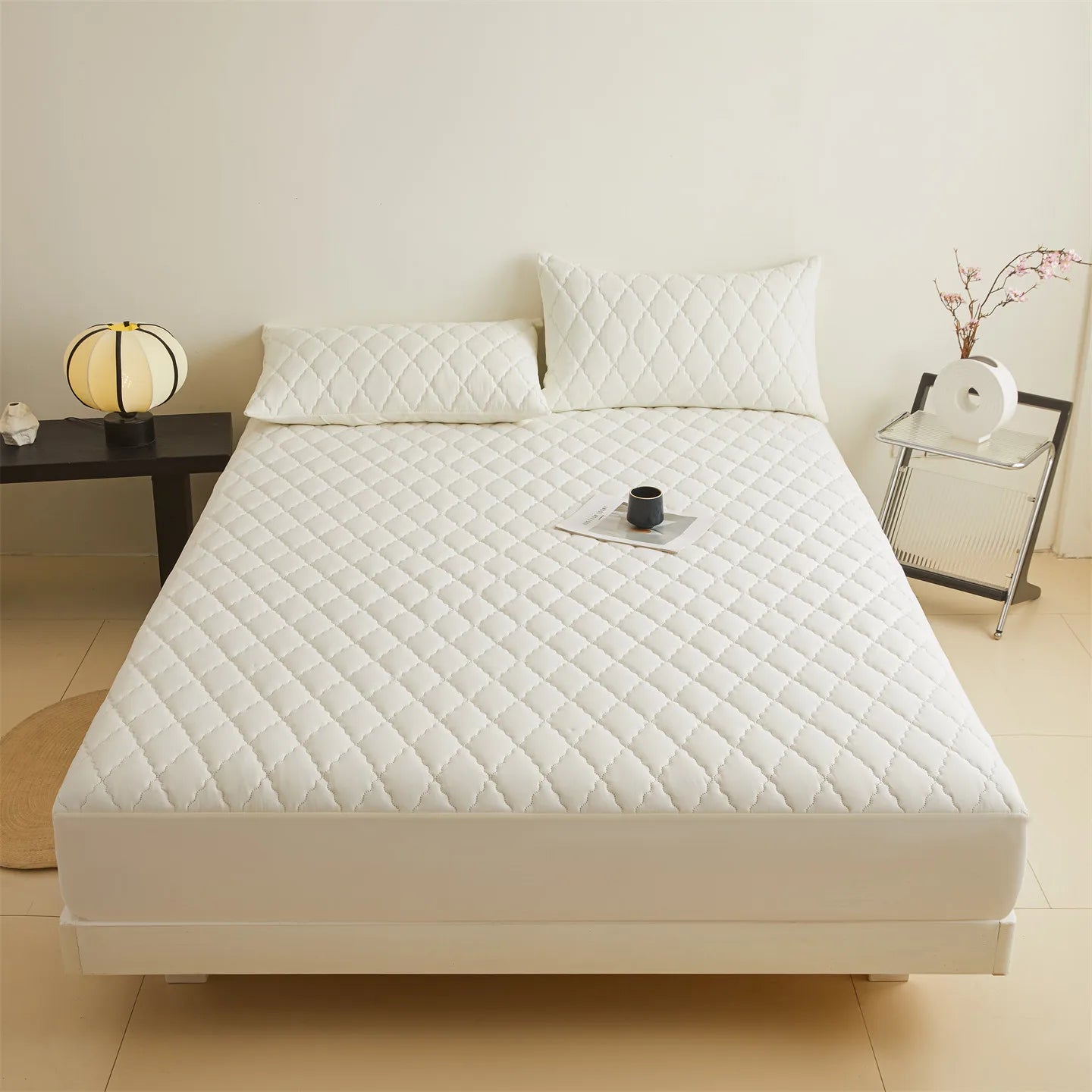 Waterproof Mattress Cover Thickened Padding Comfortable Fabric Bed Cover Bed Linen Bed Sheets Set Mattress Protector for Home.