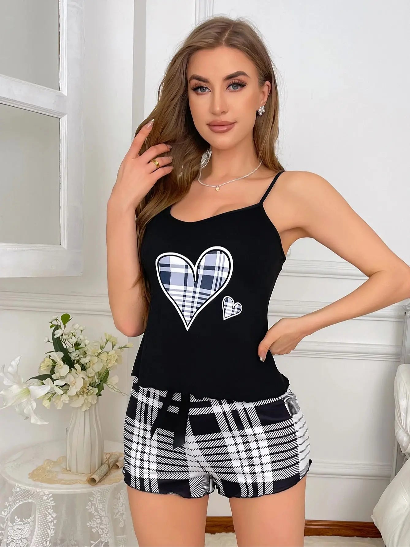 Neues Pyjama-Hosenträger-Set für Damen, einfarbig, kariertes Shorts, zweiteiliges Set für zu Hause