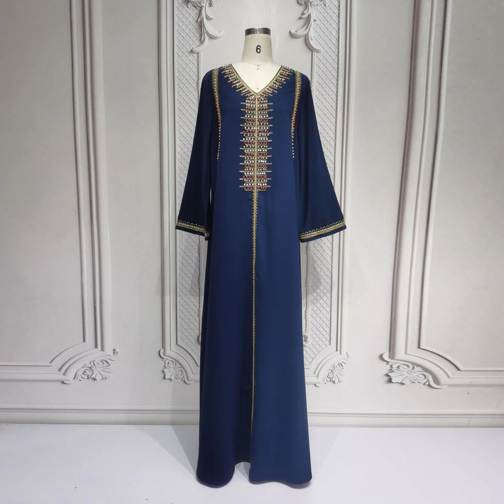 Elegant V-Neck Beading Embroidery Abaya For Muslim Woman 2025 Casual Loose Moroccan Saudi Dubai Kuwait Morocco Stylish Kebaya