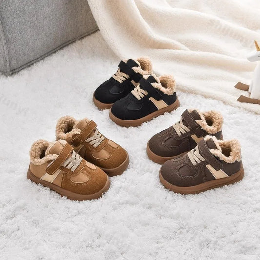 2025 Winter New Pulsh Fashion Trend Casual Sports Shoes for Childrens Anti Slip Warm Boys' Shallow Mouth Versatile Snow Sneakers.