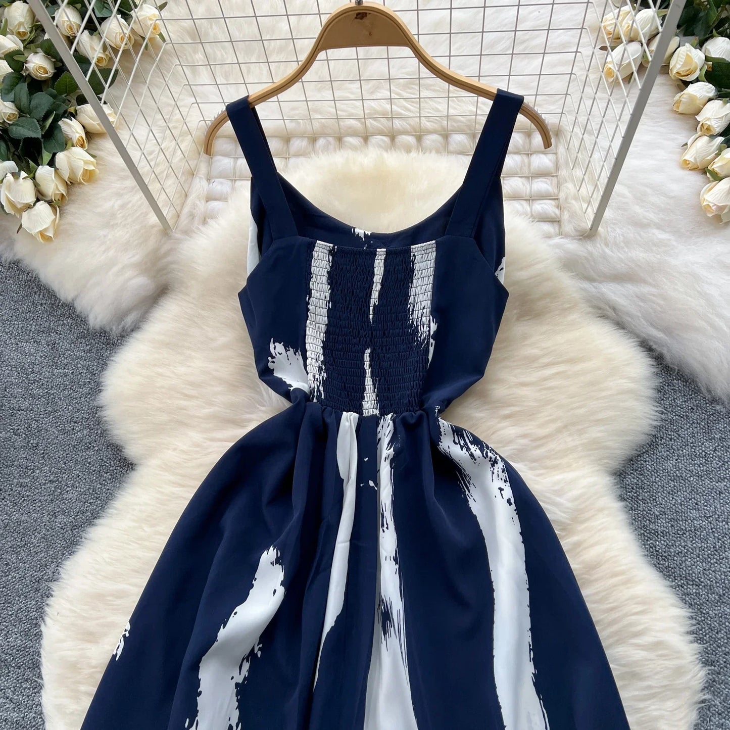 Neue Sommer Druck Süße Kleid Träger O Neck Backless Split Elegante Damen Urlaub Strand Party Midi Sommerkleid