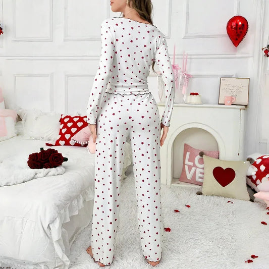Autumn Winter Sleepwear for Women Two-piece Pajamas Set Heart-shaped Printed Long-sleeved Shirts and Long Pants Homewear.