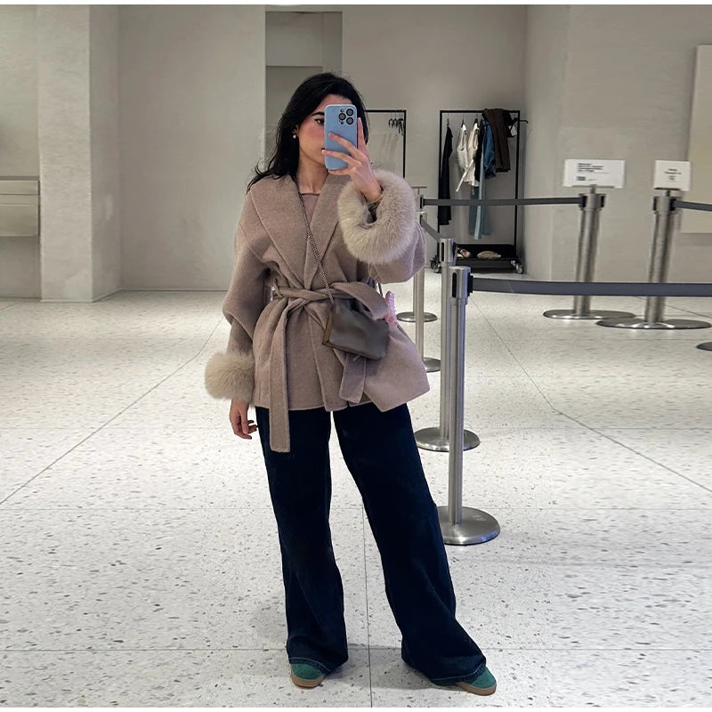 Frauen Mäntel Elegante Revers Plüsch Mit Gürtel Faux Pelz Hülse Tweed Offenen Mantel Weibliche 2025, Herbst Winter Mode Dame streetwear