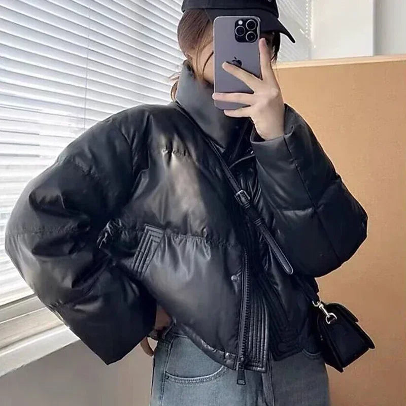 Winter Warme Dicke Parkas Frauen Neue Mode Lose Ernte Jacke Weibliche Schwarz Baumwolle Gepolsterte PU Leder Elegante Zipper Mantel Y2K Tops