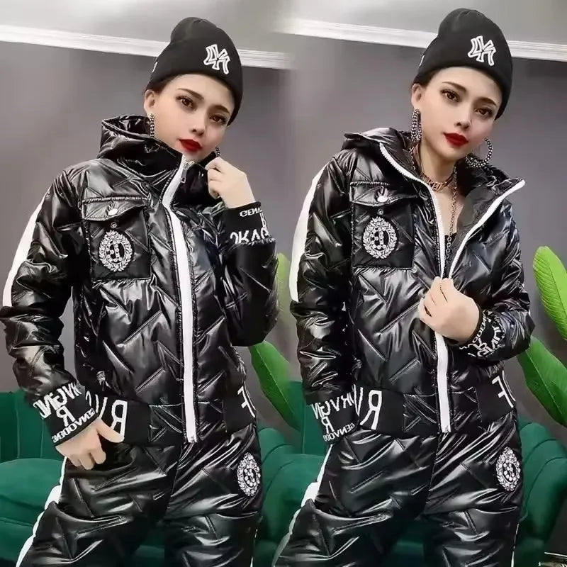 Mode Winter Glänzend Parkas Frauen Anzug Übergroßen Zwei Stück Set Casual Mit Kapuze Baumwolle Gepolsterte Kurzen Mantel + Verdicken Warme Hose Sets