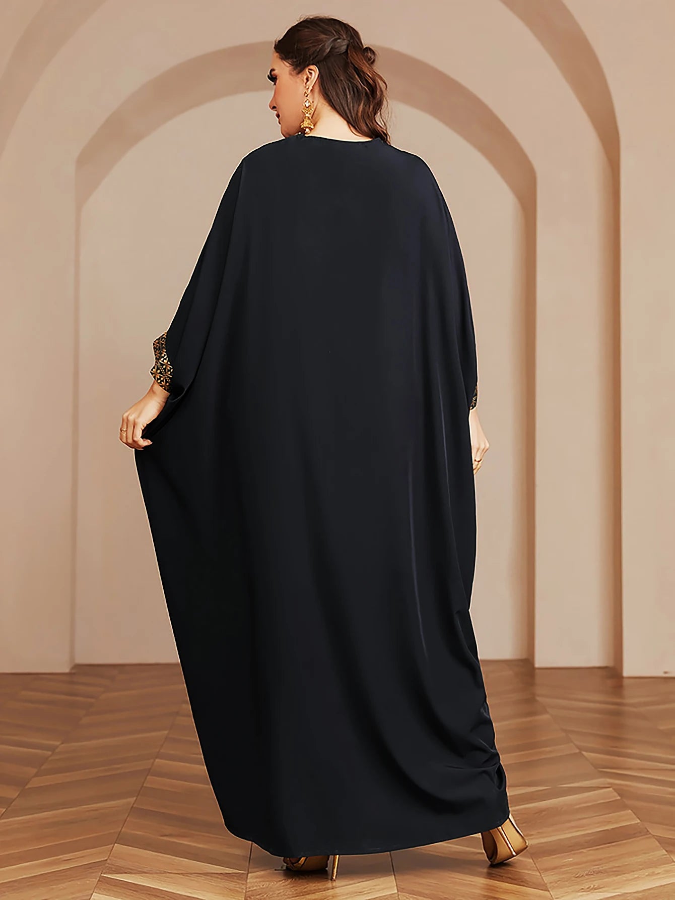 Wow! Langarm-Abaya in Übergröße mit Goldfolie – atemberaubendes arabisches Kleid, steigern Sie Ihren Stil für jede Veranstaltung!