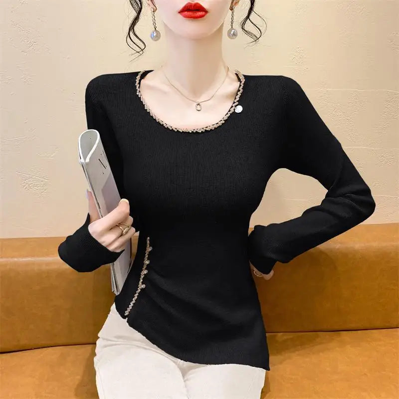 2025 New Autumn Women's Sweater Design Slim Slim Nail Drill Fashion Women's Top.
