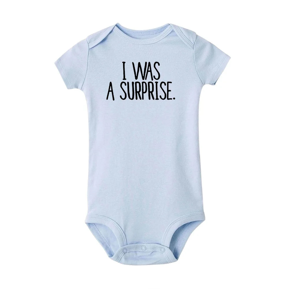 Zwillinge Baby-Body „I Was Planned and I Was A Surprise“ Neugeborenes Kleinkind-Overall Jungen Mädchen Lustige Baby-Outfits Kleinkind-Dusche-Geschenk