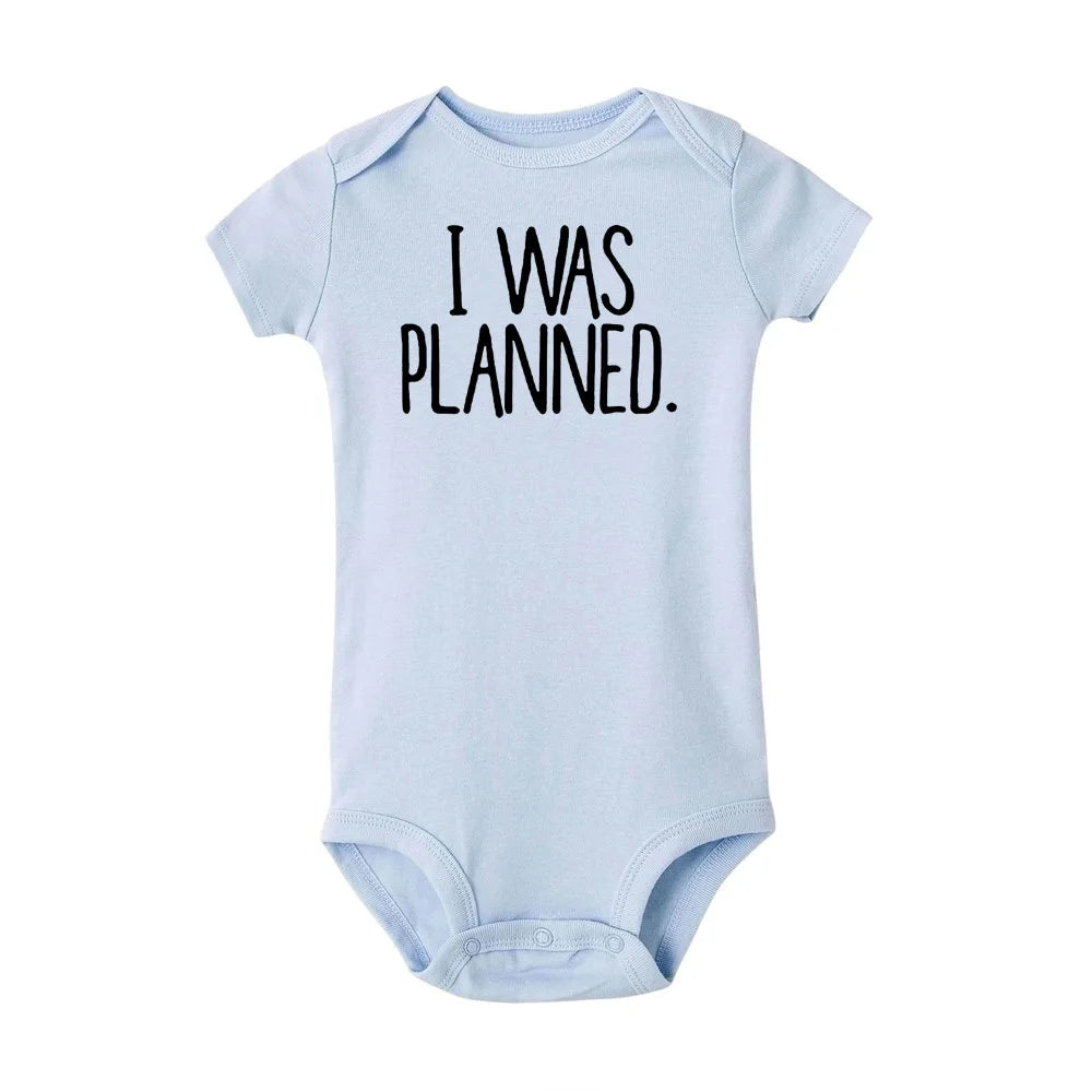 Zwillinge Baby-Body „I Was Planned and I Was A Surprise“ Neugeborenes Kleinkind-Overall Jungen Mädchen Lustige Baby-Outfits Kleinkind-Dusche-Geschenk