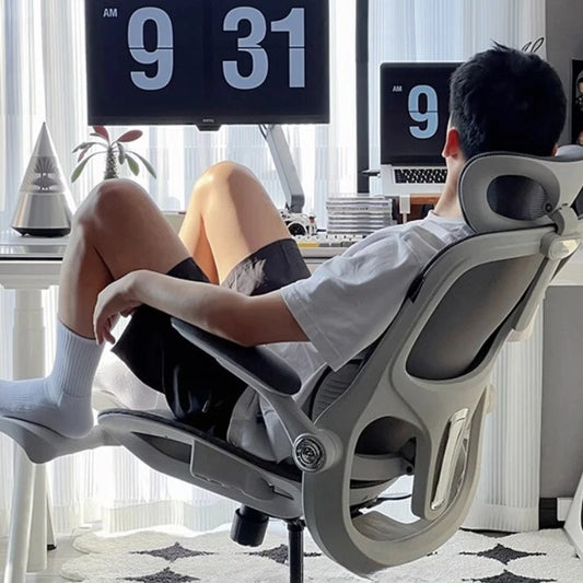 Moderner ergonomischer Computerstuhl von hoher Qualität
Ästhetik hochwertiger Stuhl Comfort Sedentary Learning
Silla Gamer-Möbel