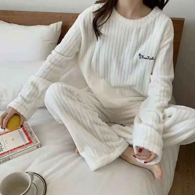 Winter frauen Neue Pyjamas Korallen Samt Casual Pyjamas Gepolsterte Loungewear Loungewear Sets Warme Kleidung Für Herbst Und Winter