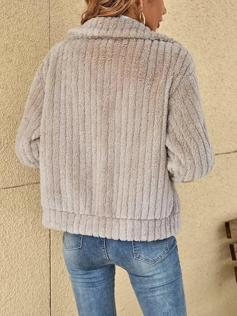 2025, Herbst und Winter, neue Mode, Damenpullover, Mäntel, Übergröße, Fleece-Strickjacke, kurzer Kragen, Tops, Damenbekleidung
