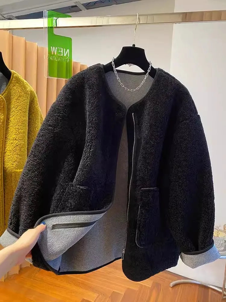 Hochwertige Lammwolljacke für Damen, lockerer warmer Samtmantel, 2025, neuer Frühling und Herbst, große Taschen, modische Oberbekleidung, M-3XL