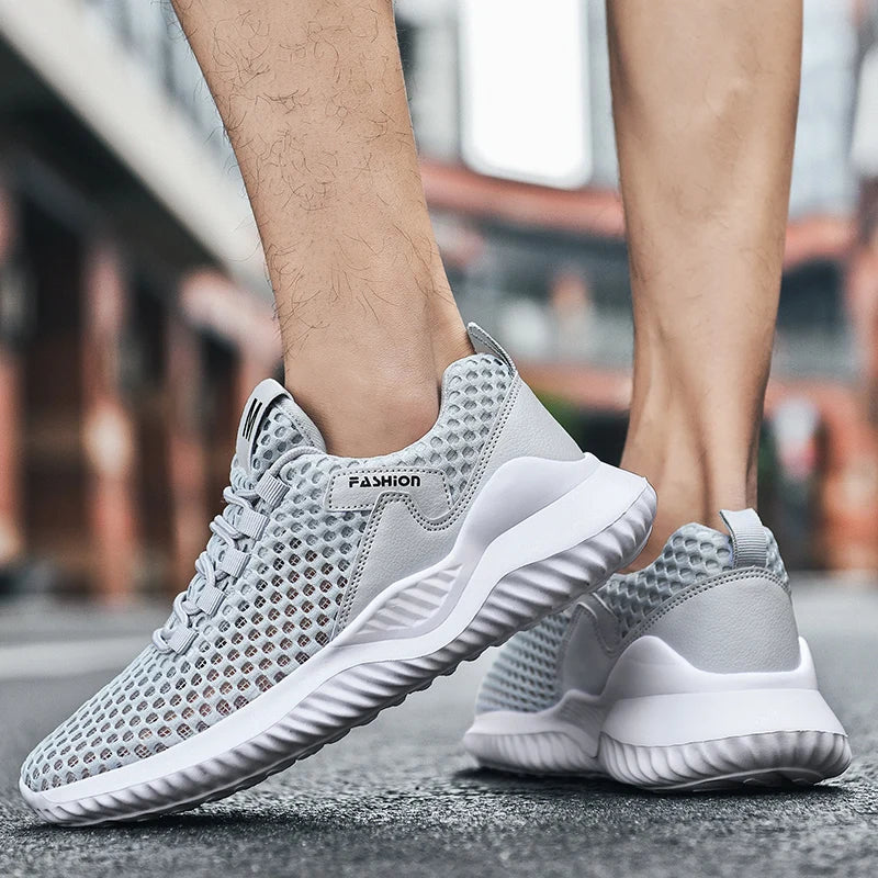 Sommer Tennis Casual Mesh Schuhe Atmungsaktive Hohl training fitness Plattform Weichen Boden Läuft Leichte Vulkanisierte Schuhe