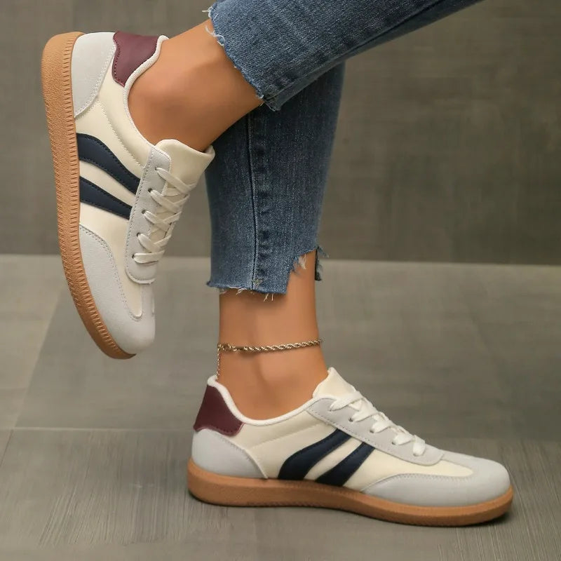 Womens Sneakers Spring New Luxury Flat Loafers Comfortable Slip on Soft Female Sneakers Lightweight Outdoor Shoes for Women.