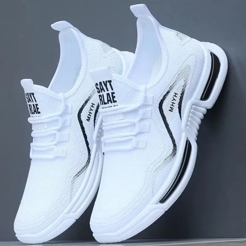Vulkanisierte Herrenschuhe 2025, Frühling, atmungsaktiv, rutschfest, Plattform, modisch, neue koreanische Laufschuhe, schwarze Turnschuhe, Schuhe für den Außenbereich