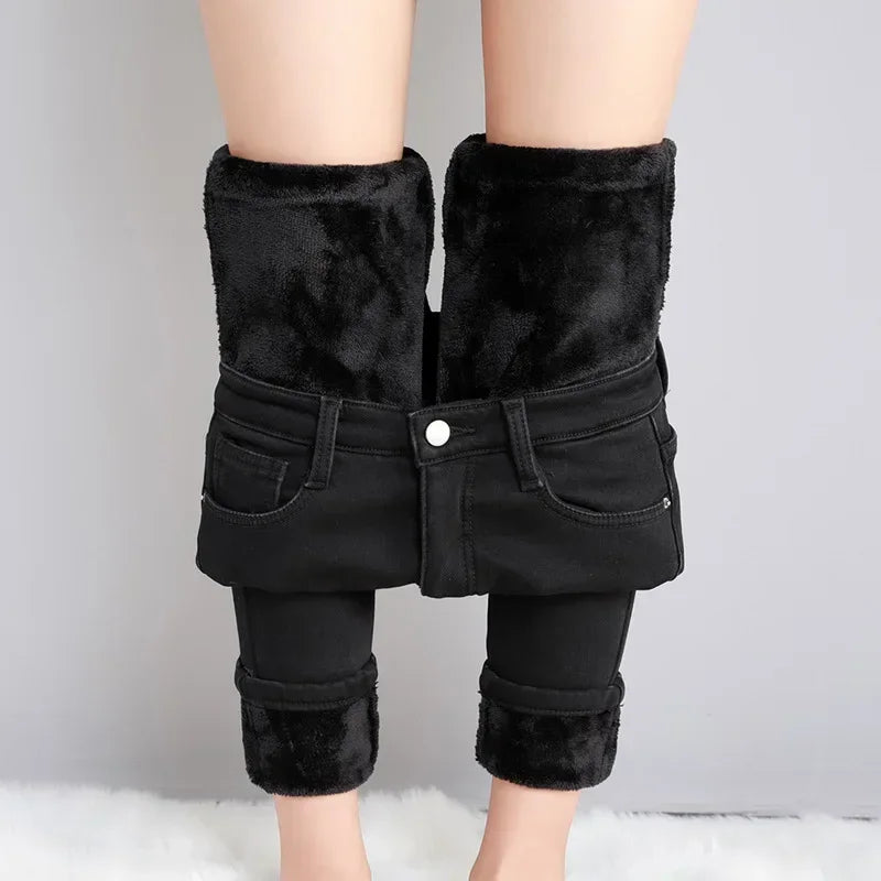 Frauen Thermische Dünne Jeans Mom Winter Warme Plüsch Stretch Jeans Dame Fleece Schnee Denim Hosen Student Bleistift Gerade Bein Hosen