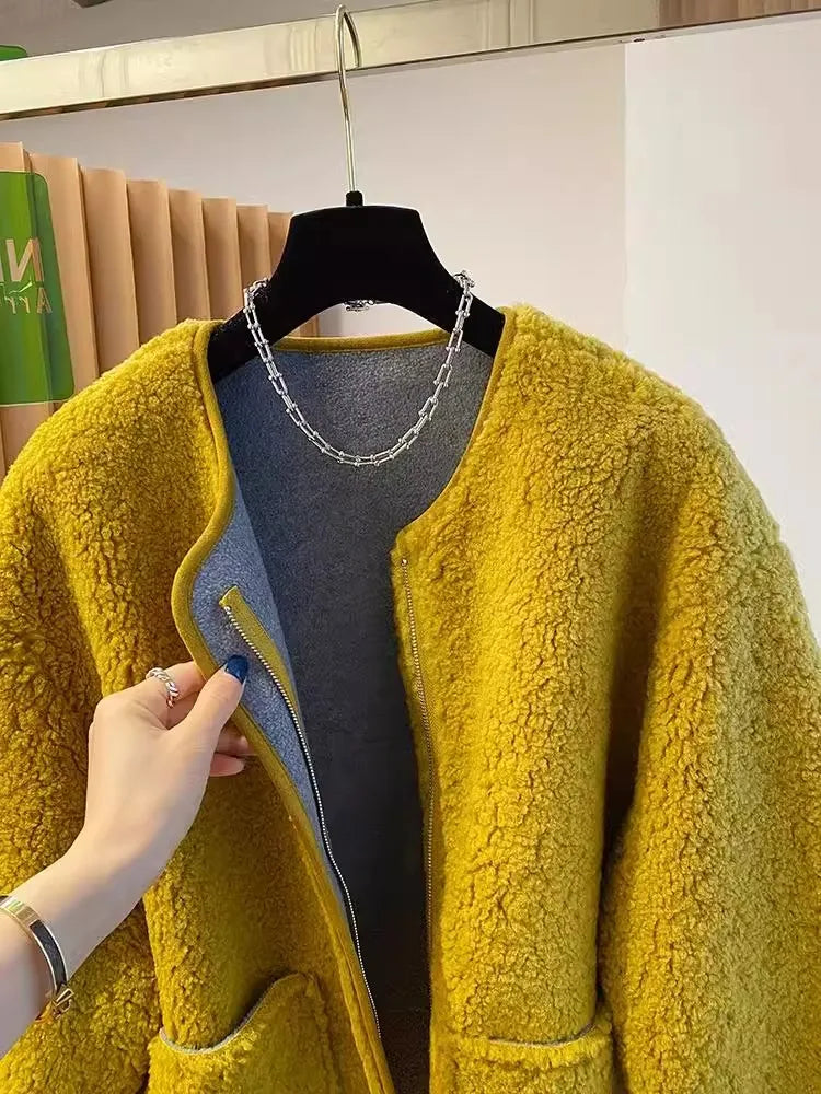 Hochwertige Lammwolljacke für Damen, lockerer warmer Samtmantel, 2025, neuer Frühling und Herbst, große Taschen, modische Oberbekleidung, M-3XL
