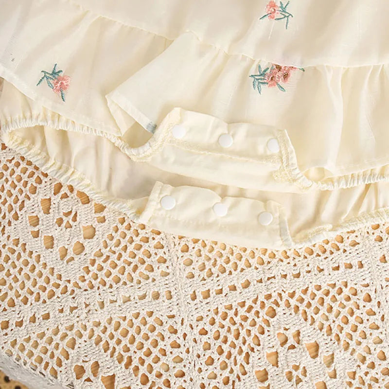 2024 Baby Mädchen Sommer Kleidung Schöne Blumen Hosenträger Body mit Hut Neugeborenen Prinzessin Kleid Infant Outdoor Ein Stück