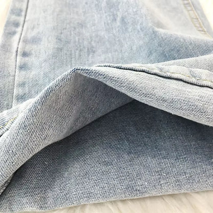 Elevate your summer style with our chic black ruffle top and jeans set! Perfect for casual streetwear vibes! 🌟🖤 #KoreanFashion #SummerStyle.