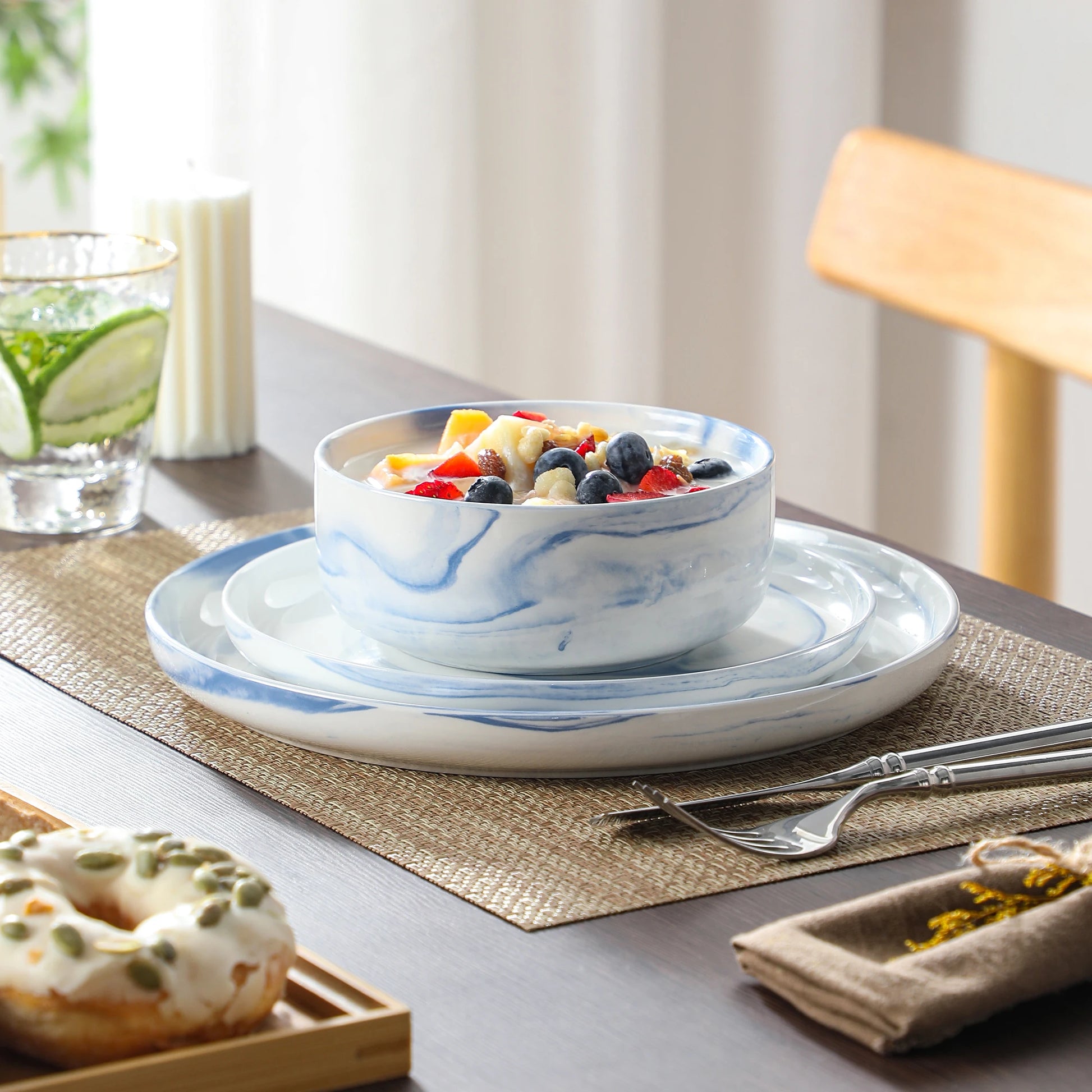 MALACASA 18/36-Piece Ceramic Plate Porcelain Dinnerware Set with 6/12 Pcs Dinner/Dessert Plates,Bowl Tableware Set for 6/12.