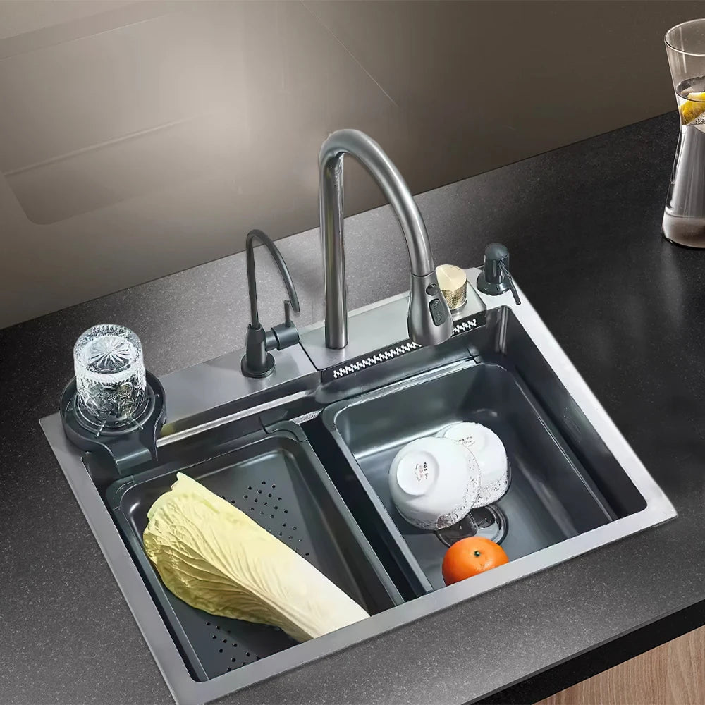 Wasserfall-Küchenspüle aus Edelstahl 304, großes Einzelschlitz-Wasserhahn-Set mit integrierter Digitalanzeige, Seifenspender, Tassenwascher