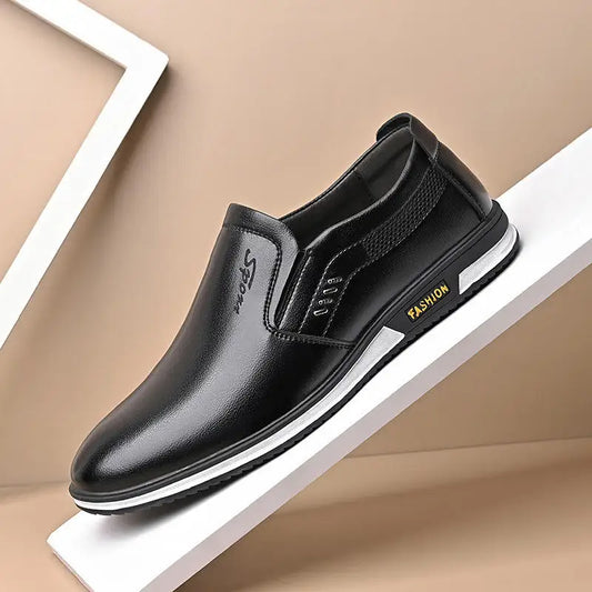 New Leisure Shoes Men's Fashion Leather Shoes Wholesale
