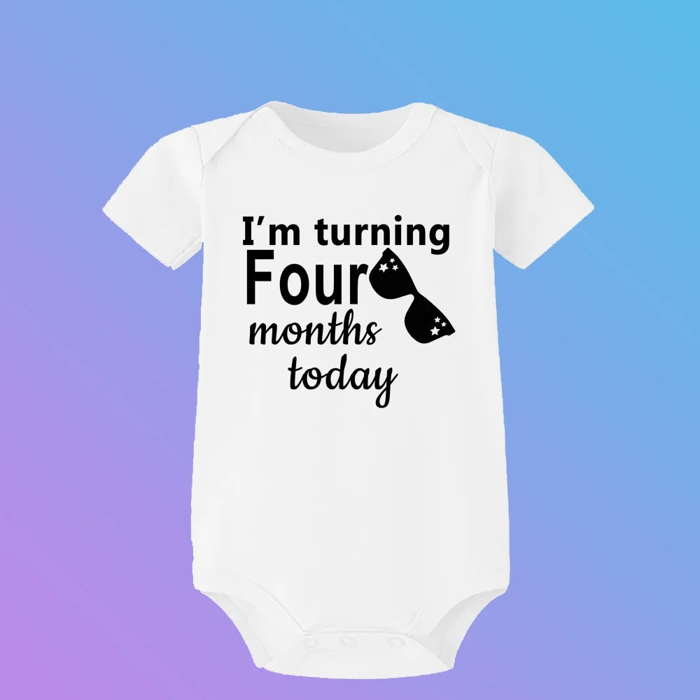 Monatlicher Meilenstein-Baby-Wachstums-Body, cooler Junge, 1–12 Monate, Einteiler, Babyparty, Geschenk, Monatsbilder, monatliche Overall-Kleidung