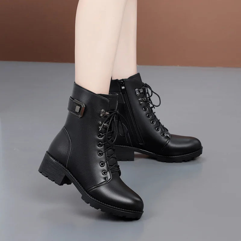 WOIZGIC Female Ladies Women Genuine Leather Ankle Boots Platform Winter Antumn Plush Fur Warm Shoes Plus Size Lace Up 35-43.