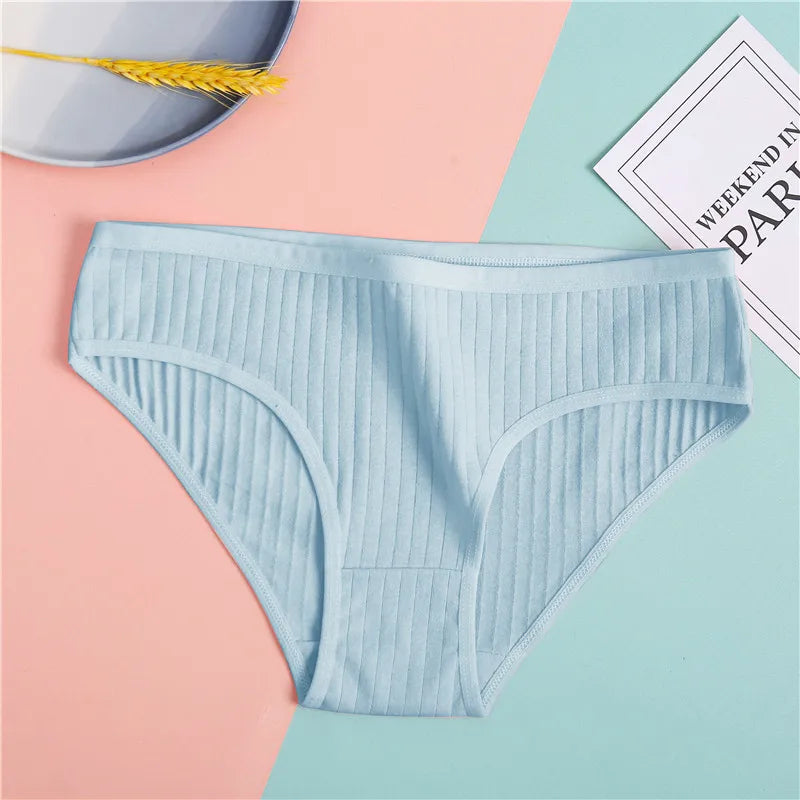 FINETOO 3PCS/Set Women's Underwear Cotton Panty Sexy Panties Female Underpants Solid Color Panty Intimates Women Lingerie M-2XL