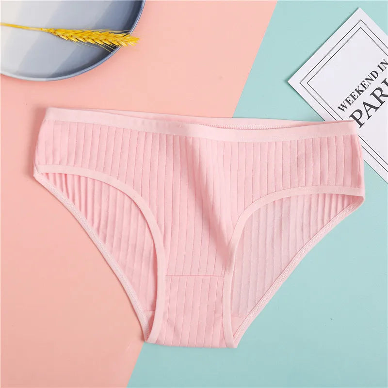 FINETOO 3PCS/Set Women's Underwear Cotton Panty Sexy Panties Female Underpants Solid Color Panty Intimates Women Lingerie M-2XL