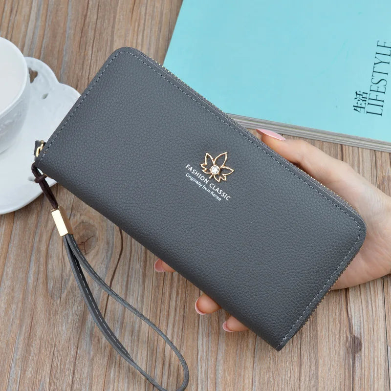 New Trends Wallets Women Luxury Brand Design Long Wallet Zipper Purses Female Short Coin Purse Credit Card Holder.