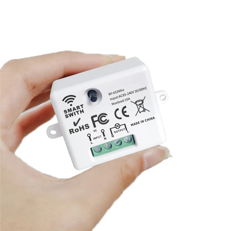 433 MHz intelligenter Lichtschalter Rf Wireless Touch Wandschalter mit Fernbedienung gehärtetes Glas Panel Schalter für Zuhause LED LAMPE 220 V
