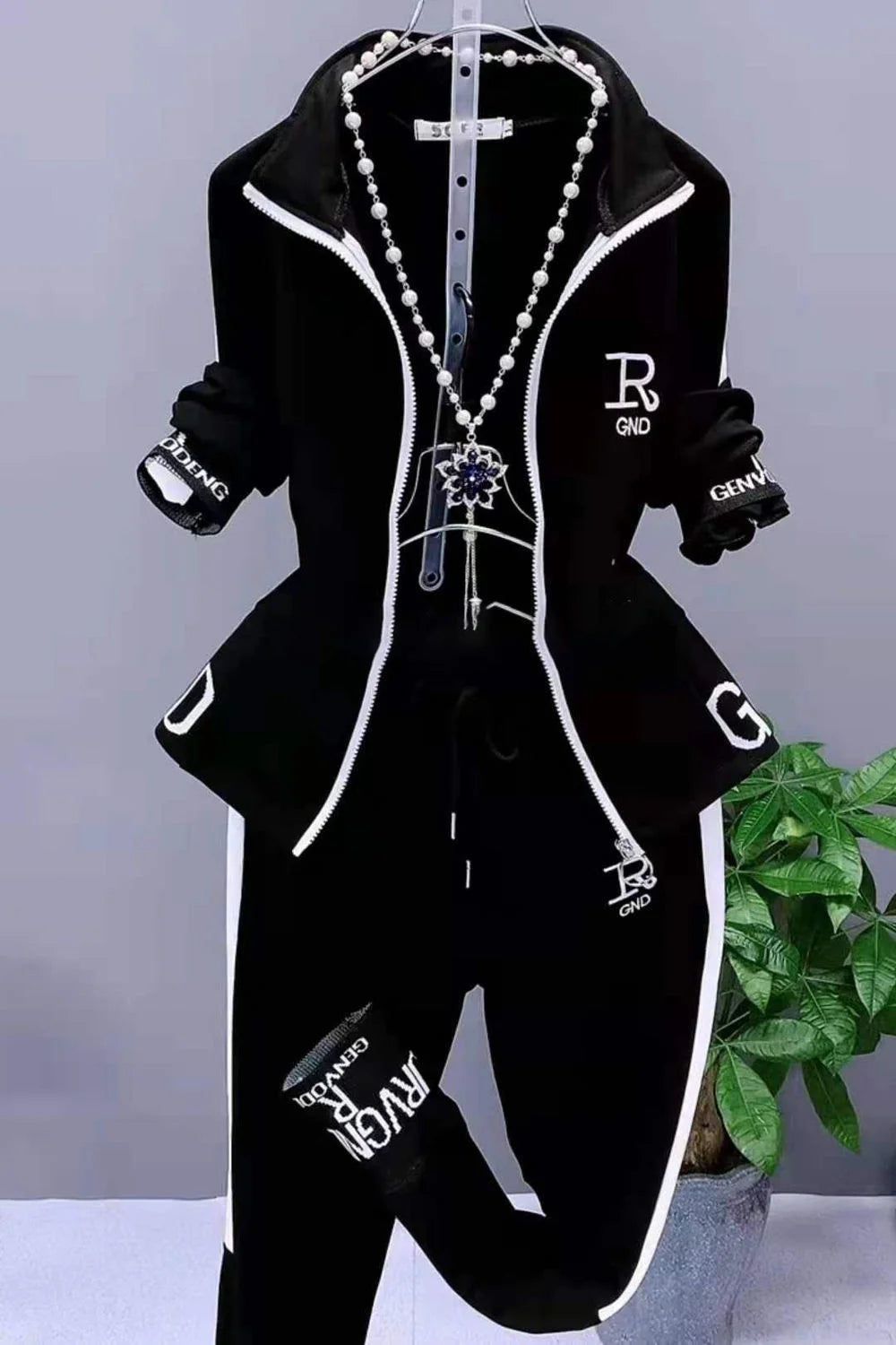 Women's Sportswear Suit 2025 Autumn Winter New Casual Fashion Korean Slim Coat Long Sleeve Sweater Pants Two Piece Set For Women.