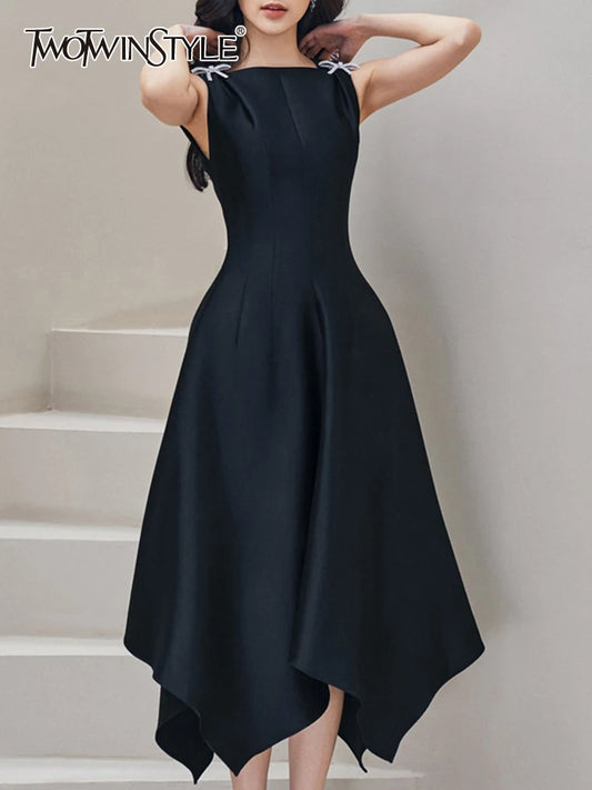 TWOTWINSTYLE Elegante Schwarz Kleid Für Frauen Quadrat Kragen Ärmellose Hohe Taille Solide Patchwork Bowknot Midi Kleider Weiblichen Stil