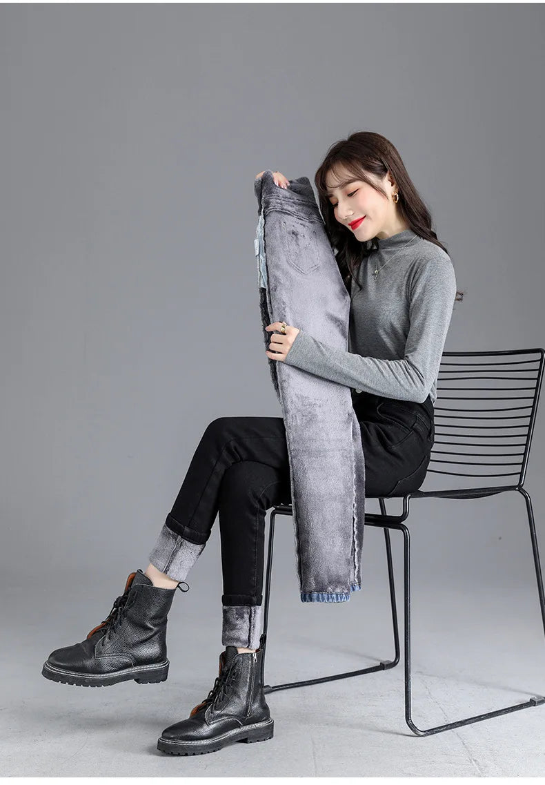 Thermische Winter Dicke Fleece High-taille Warme Dünne Jeans Dicke Frauen Stretch Taste Bleistift Hosen Mom Casual Samt Jeans