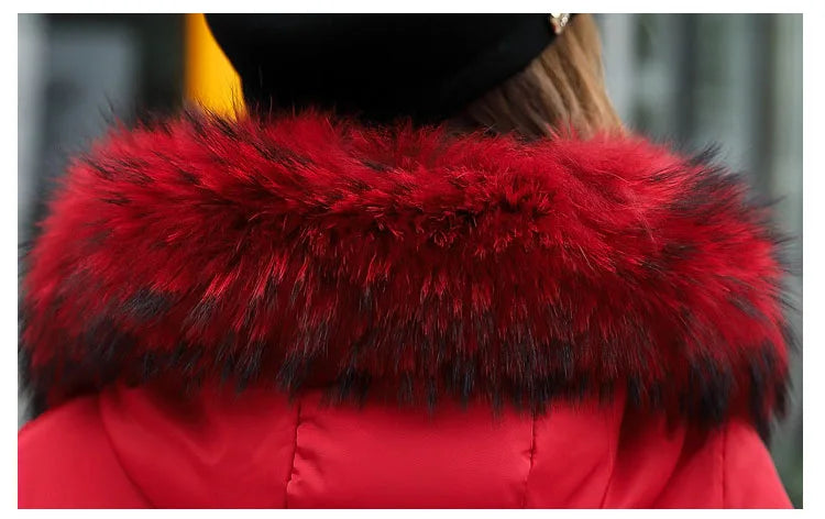 2025, Damen-Daunenparkas, Winterjacke, großer Pelzkragen, dicker, schlanker Mantel, modische Kapuze, Baumwolle, Oberbekleidung, langer Wintermantel für Damen