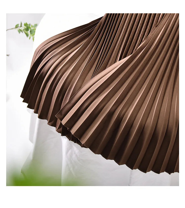 Looks Thin Pleated Skirt 2025 New High Waist A-line Skirt Mid-length Big Size Plaid Skirt Long Pleated Skirt Length 75-90cm.