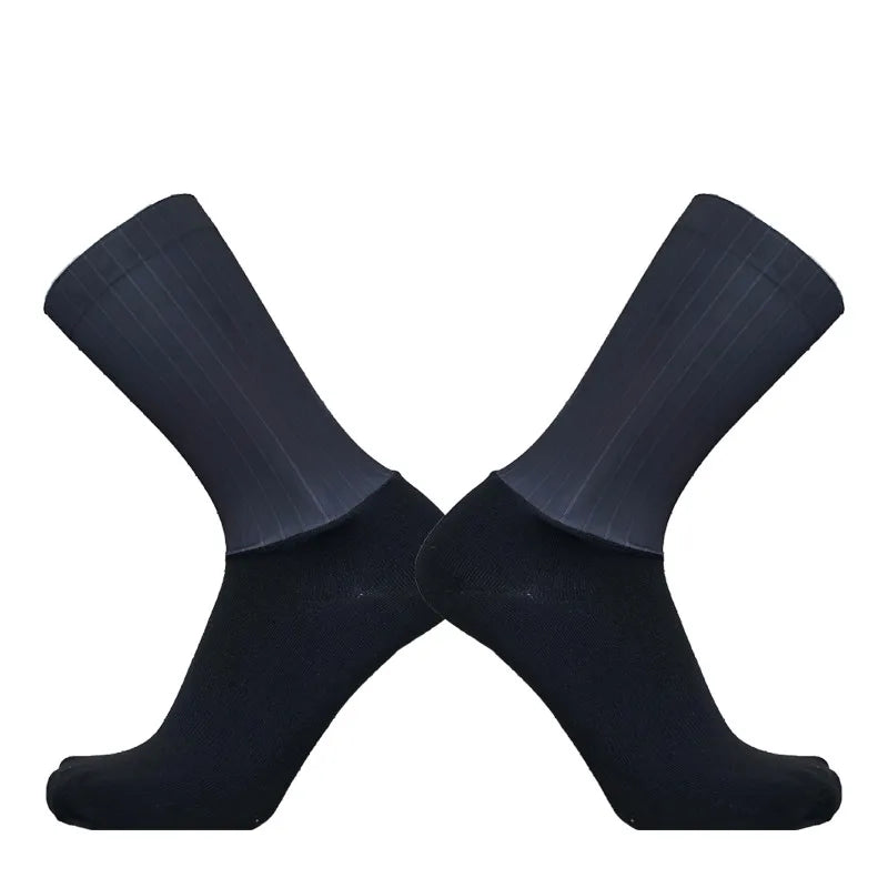 Anti Slip Silicone Summer Aero Socks Whiteline Cycling Socks Men Bicycle Sport Running Bike Socks Calcetines Ciclismo.