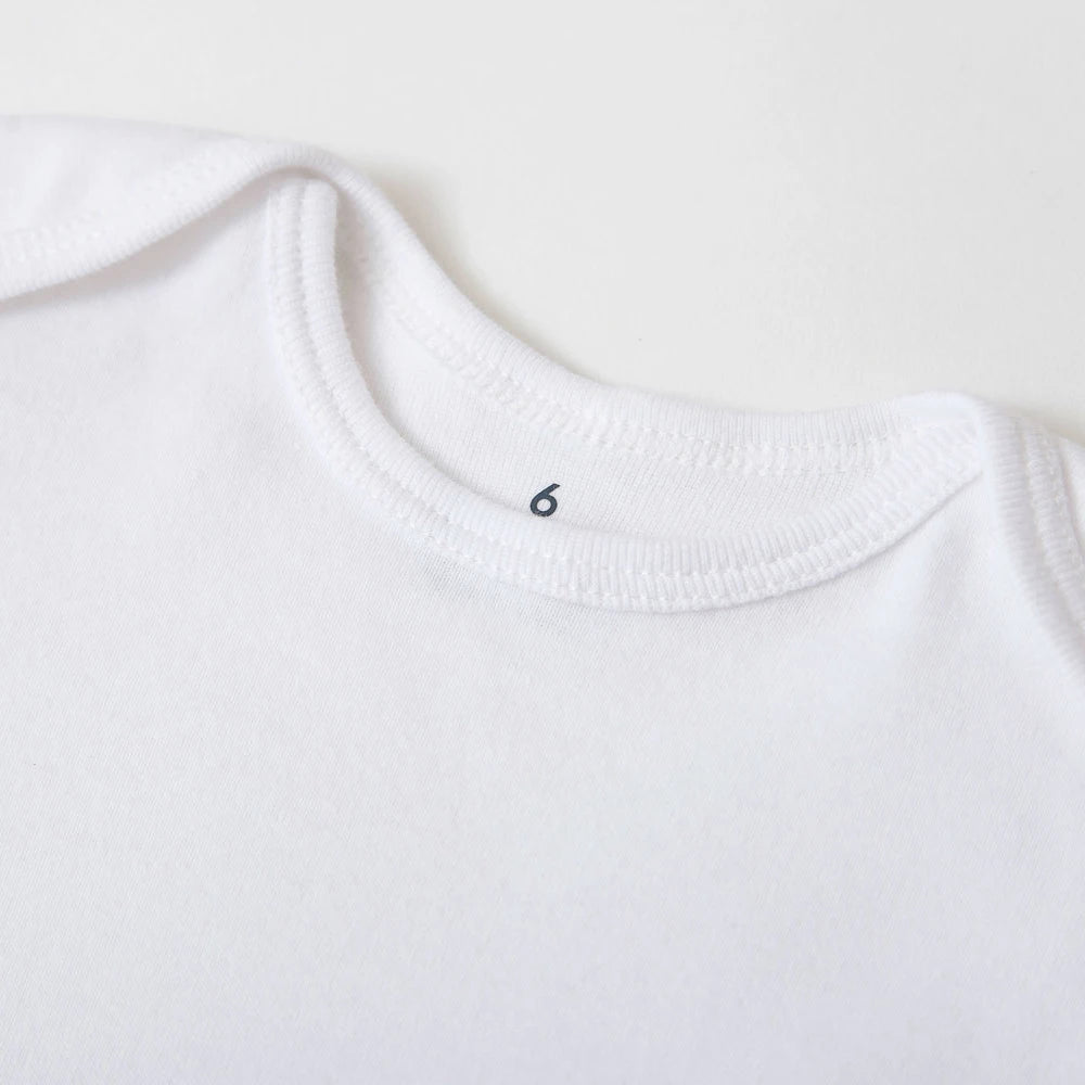 Ich liebe Mama und ich liebe Papa, Baby-Body, Zwillinge, weiche Kleinkind-Säuglingskleidung, weiße Kleidung, Sommerkleidung.