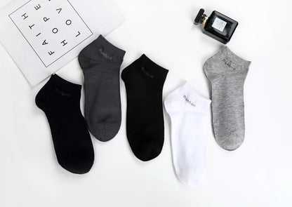 10 Pairs / Pack Men's Bamboo Fiber Socks Short High Quality New Casual Breatheable Anti-Bacterial Man Ankle Socks Men.