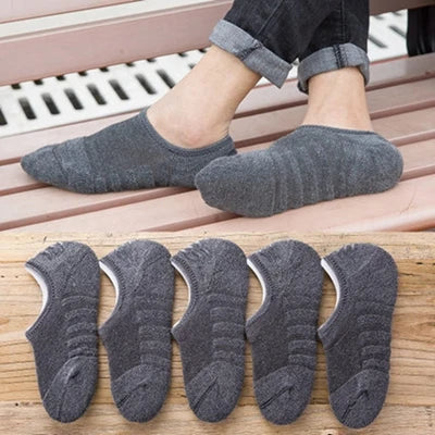 5 Pairs/Lot Men's Fashion Towel Bottom Boat Socks Cotton Sport Sweat Breathes Silicone Anti-Slip Invisible Socks Plus Size 41-45.