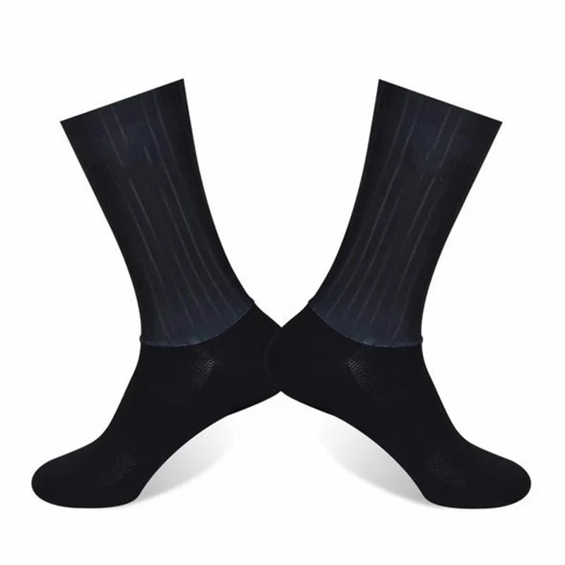 Anti Slip Silicone Summer Aero Socks Whiteline Cycling Socks Men Bicycle Sport Running Bike Socks Calcetines Ciclismo.