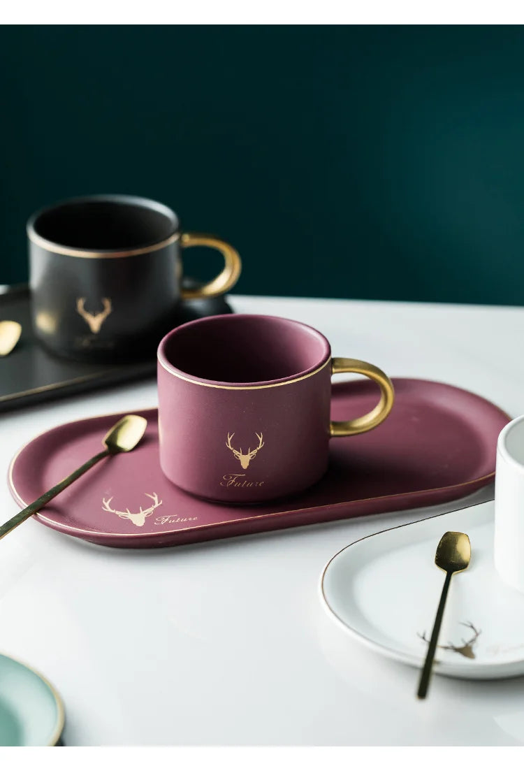 European Luxurious Gold Rim Ceramics Coffee Cups And Saucers Spoon Sets With Gift Box Tea Soy Milk Breakfast Mugs Dessert Plate.