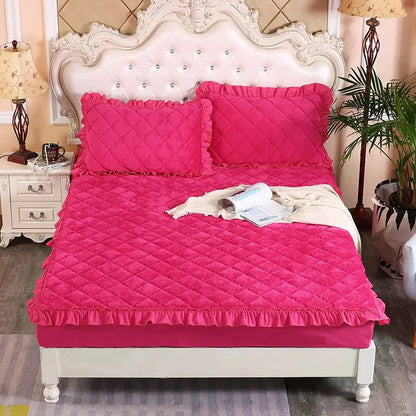 Fashion Flannel Bed Fitted Sheet Quilted Mattress Cover Soft and Comfortable Lace Fit Elastic Band Bed Sheet
