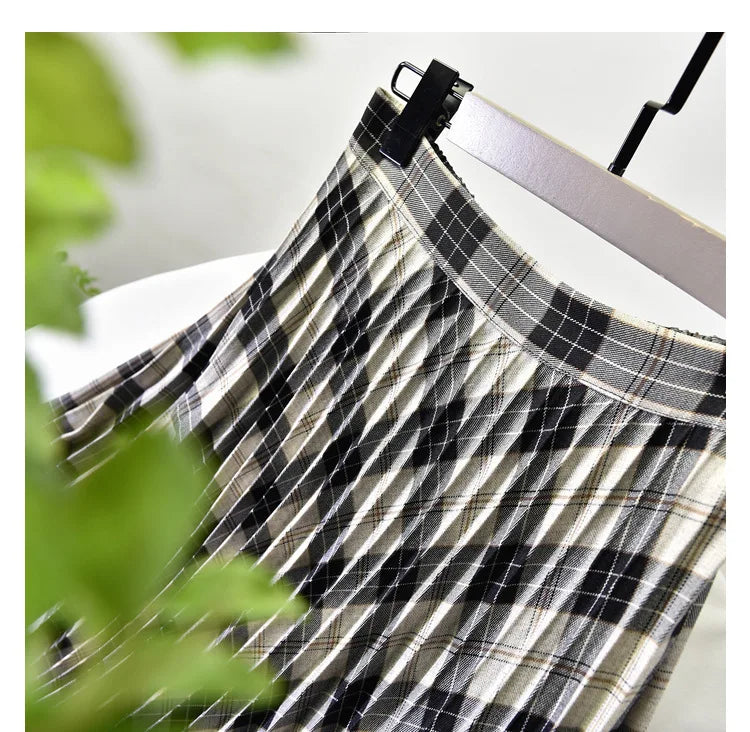 Looks Thin Pleated Skirt 2025 New High Waist A-line Skirt Mid-length Big Size Plaid Skirt Long Pleated Skirt Length 75-90cm