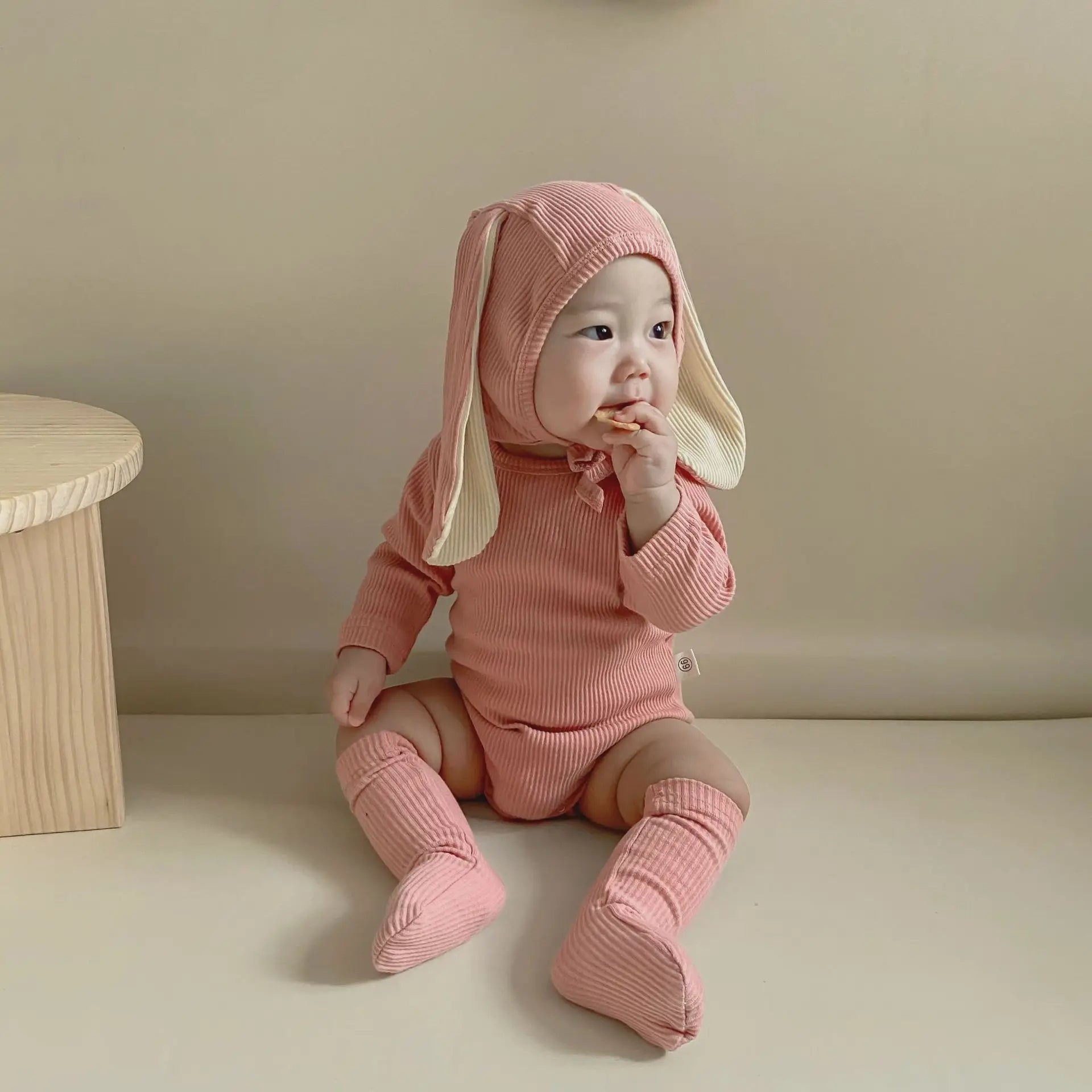 4PCS Sommer Infant Neugeborenes Baby Jungen Mädchen Bodys Niedlichen Hasen Ohr Bodys Hut und Schwänze Baby Kleidung Overall Outfits.