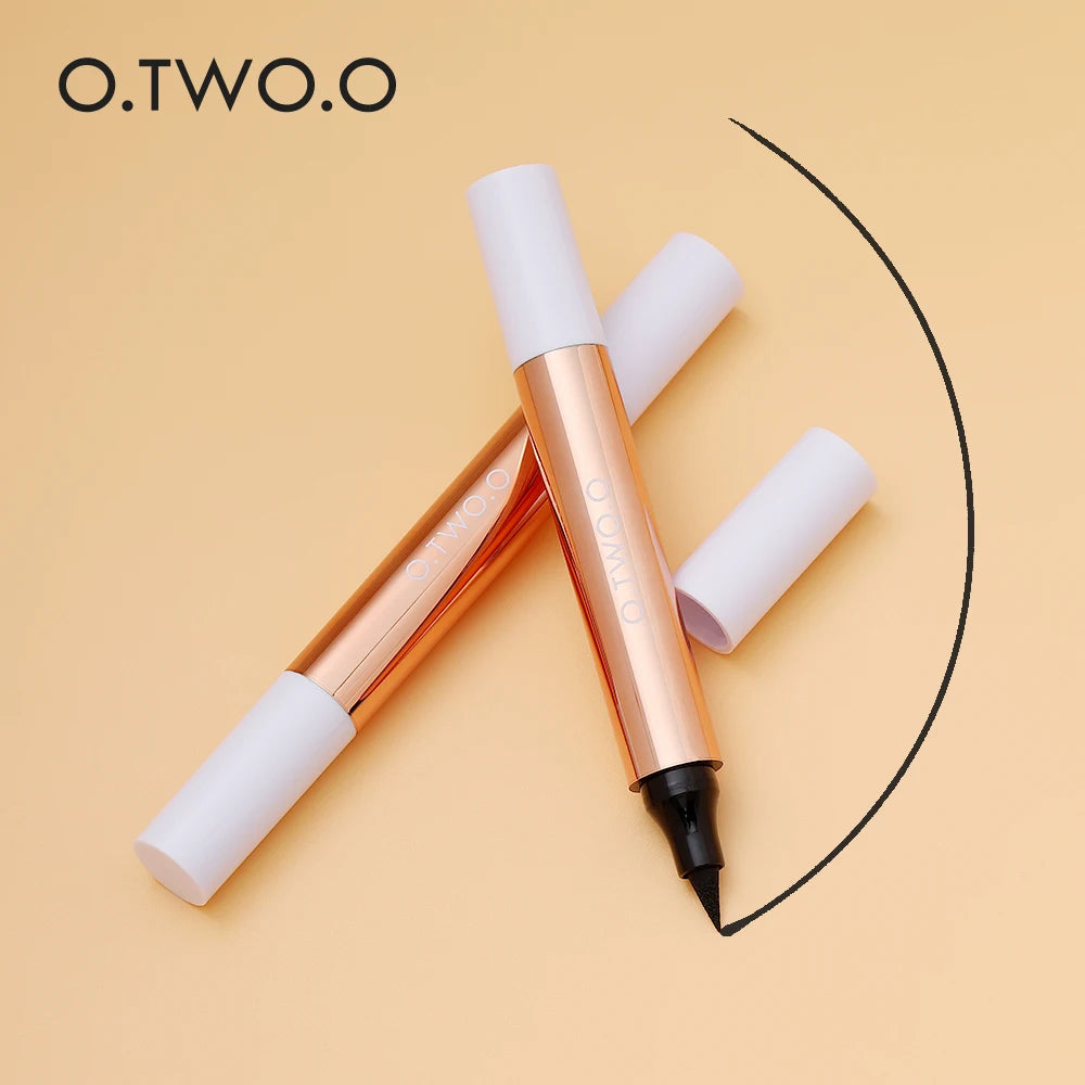 O.TWO.O Eyeliner Stamp Black Liquid Eyeliner Pen Waterproof Fast Dry Double-ended Eye Liner Pencil Make-up for Women Cosmetics.